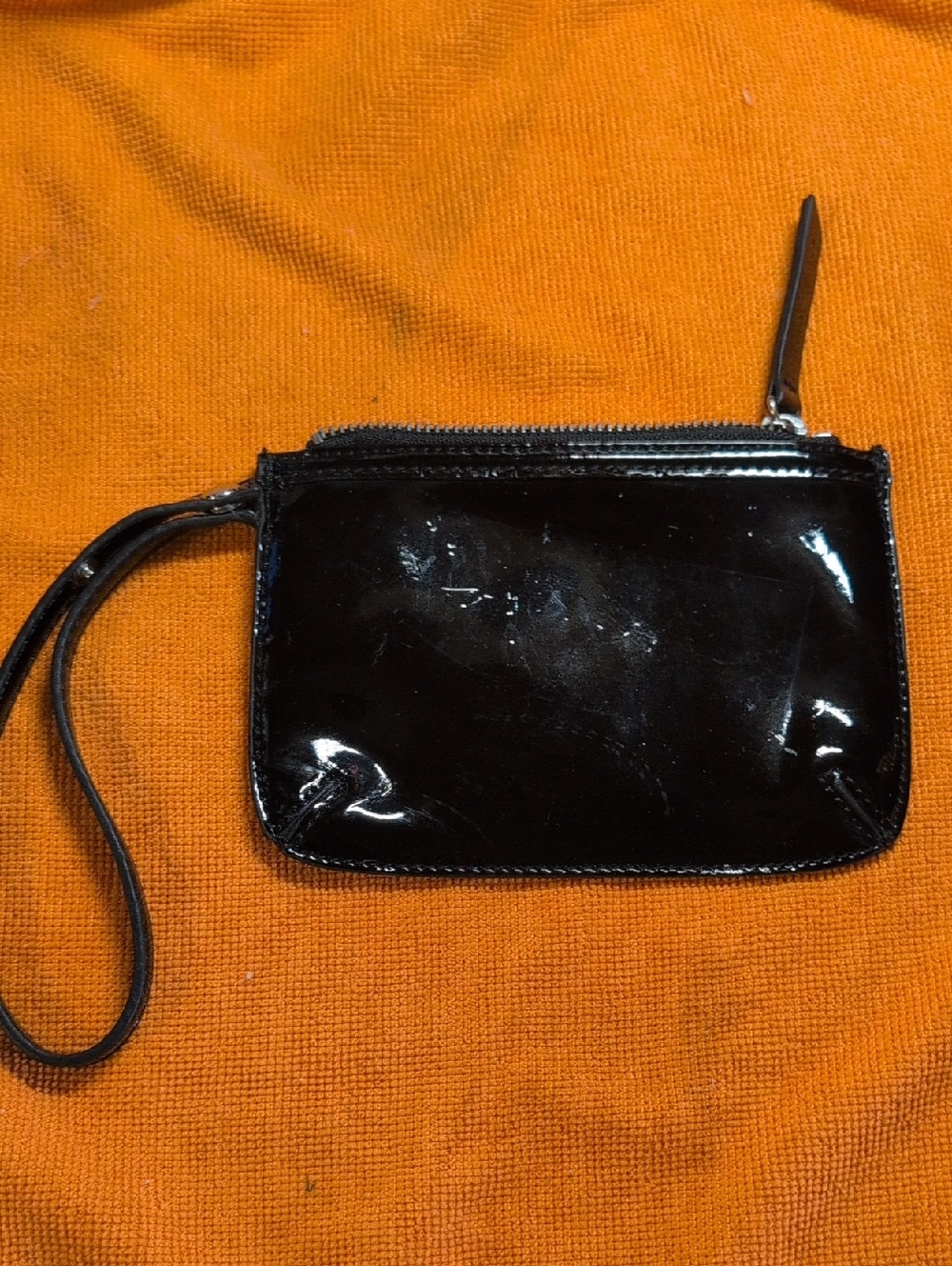 Vera Wang Black Patent Wristlet Purse - Women